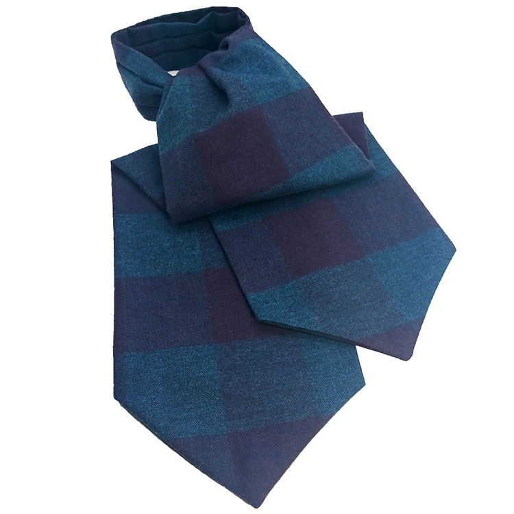 Ascot-azul-com-quadrados-(1).jpg
