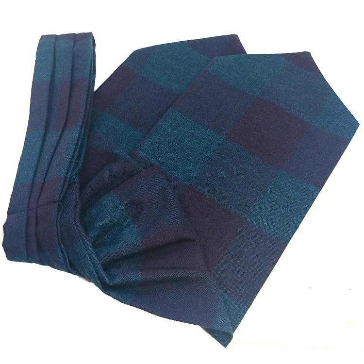 Ascot-azul-com-quadrados-(2).jpg