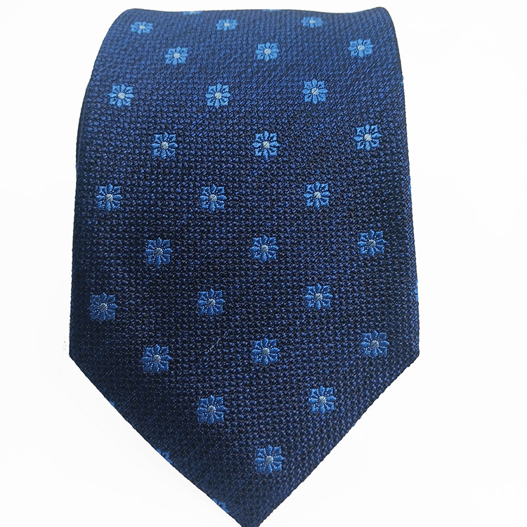 Gravata-azul-marinho-com-flores-azuis-(5).jpg