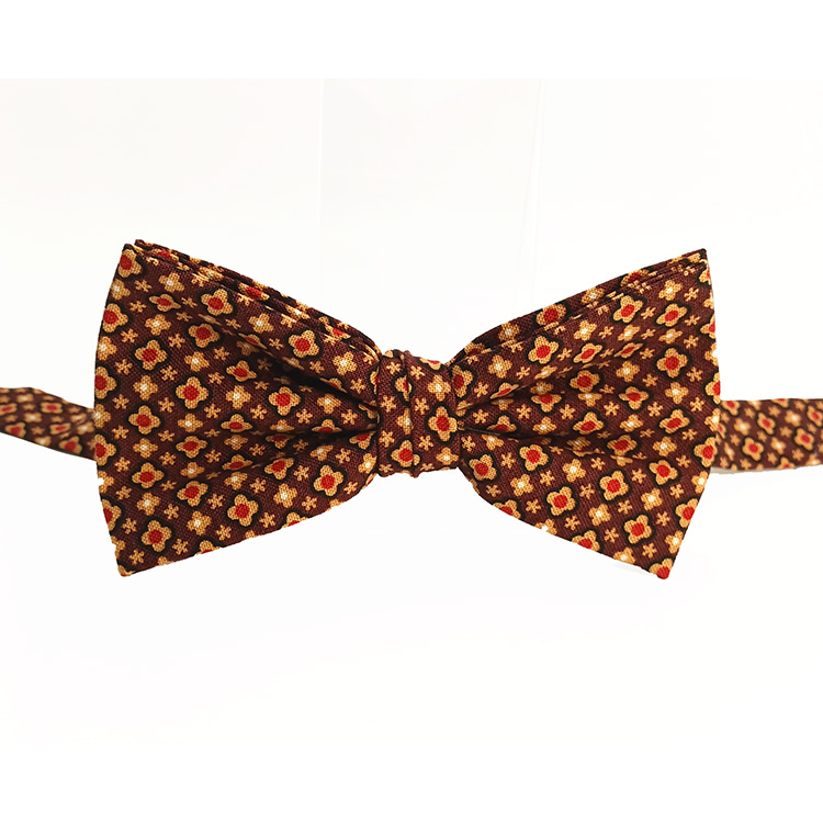 Laço-algodão-castanho-com-com-dots-vermelhas-e-creme-(1).jpg