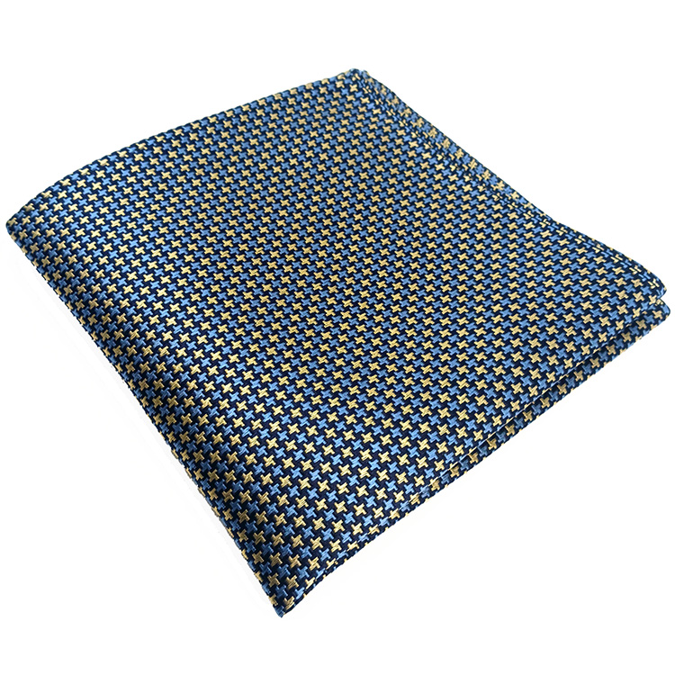 Lenço-azul-ceu-com-padrão-(1).jpg