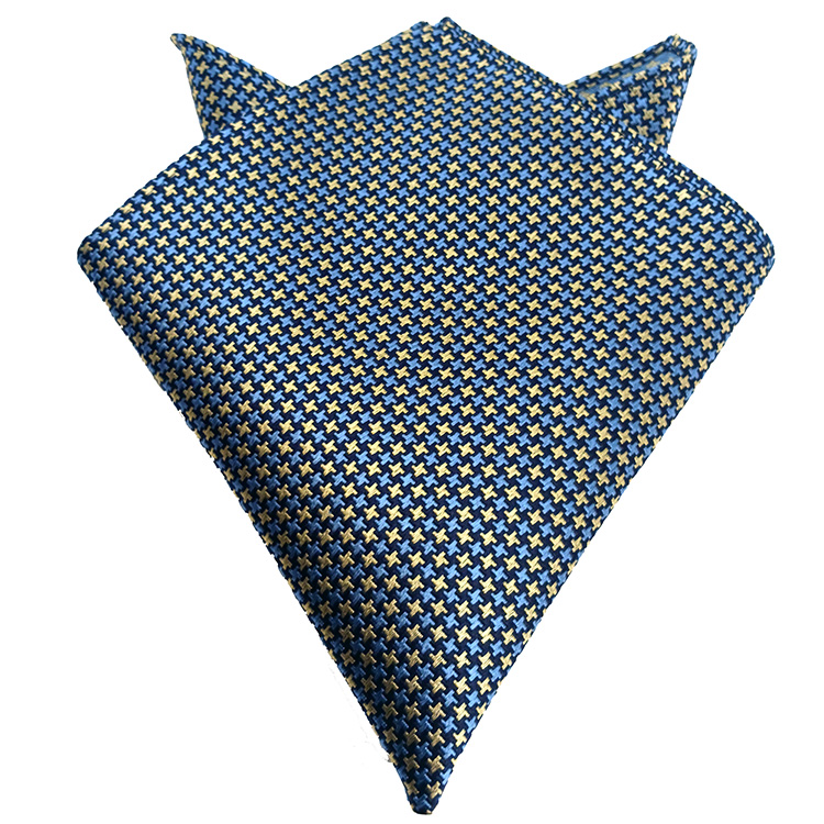 Lenço-azul-ceu-com-padrão-(2).jpg