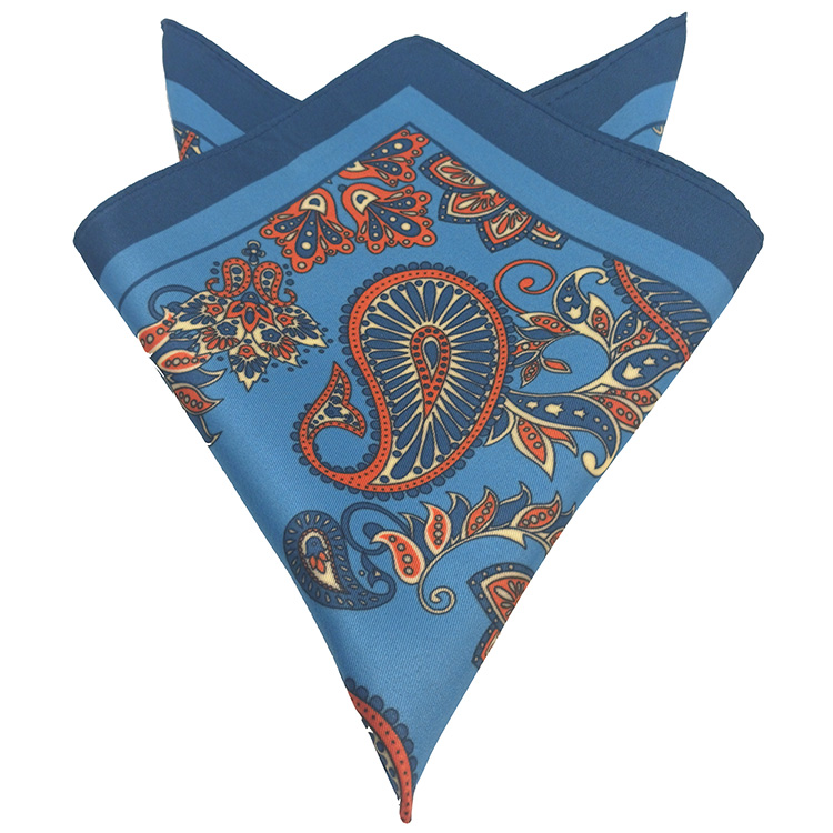 Lenço-azul-céu-com-cornucópias-laranja-(1).jpg