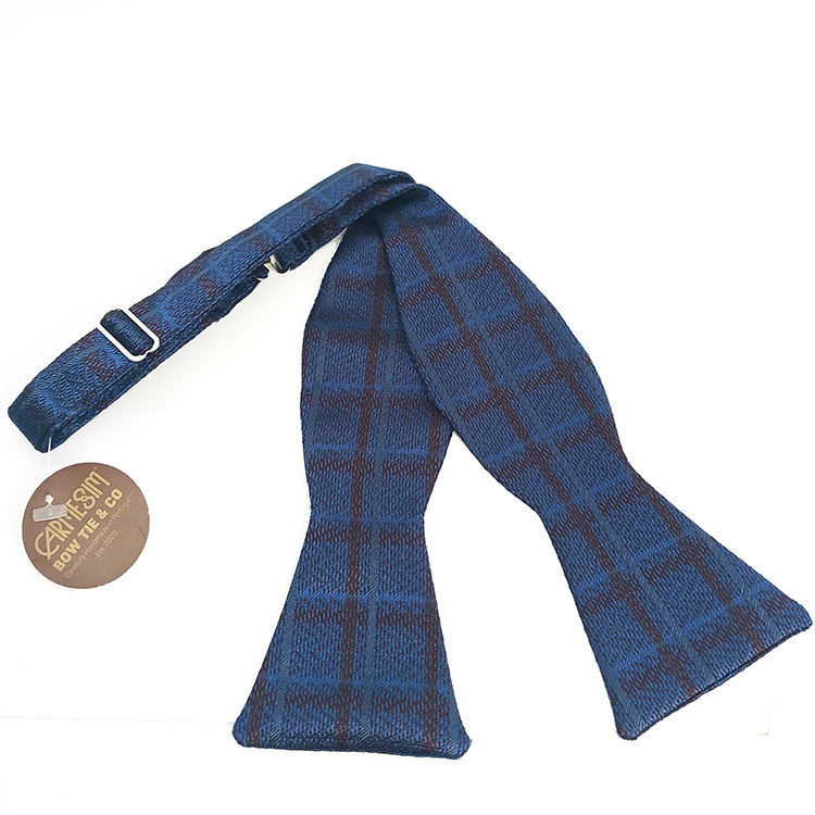 Selftie-azul-marinho-com-xadrez-(1).jpg